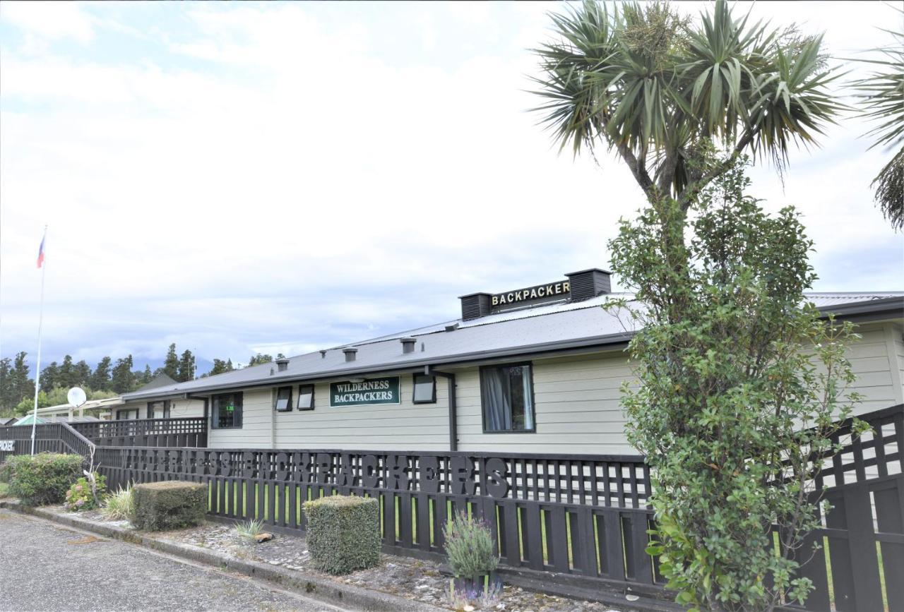 Wilderness Backpackers Hostel Haast Exterior photo
