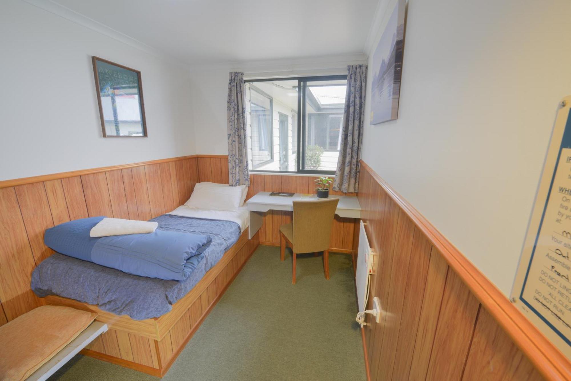 Wilderness Backpackers Hostel Haast Exterior photo